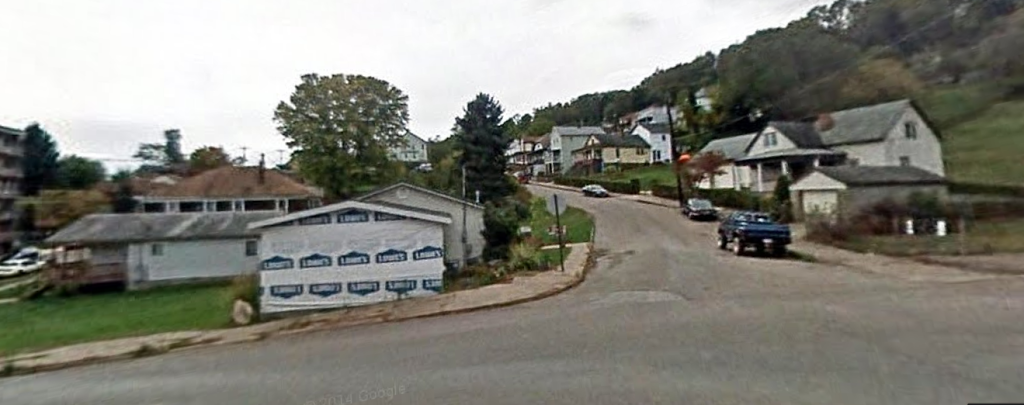 Google Street View of 3349 Franklin Street, Bellaire, Ohio.