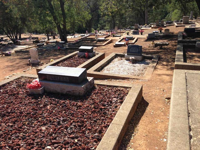 Mariposa District Cemetery